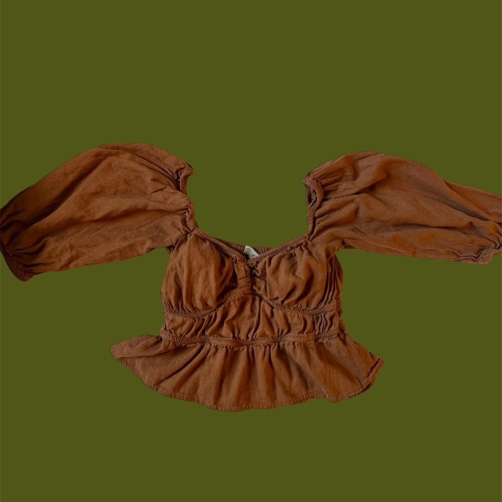 s/m burnt orange faux-corset top with puffed sleeves